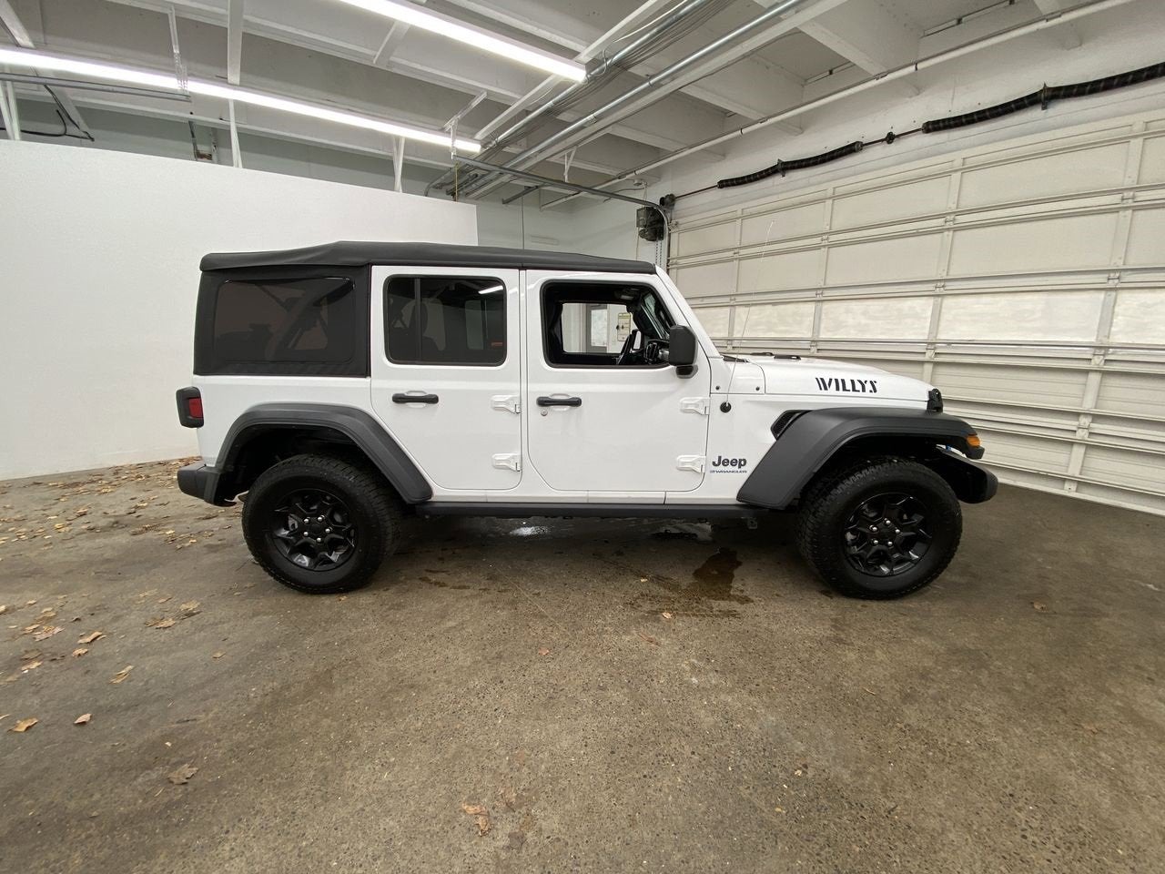 2023 Jeep Wrangler 4xe BASE