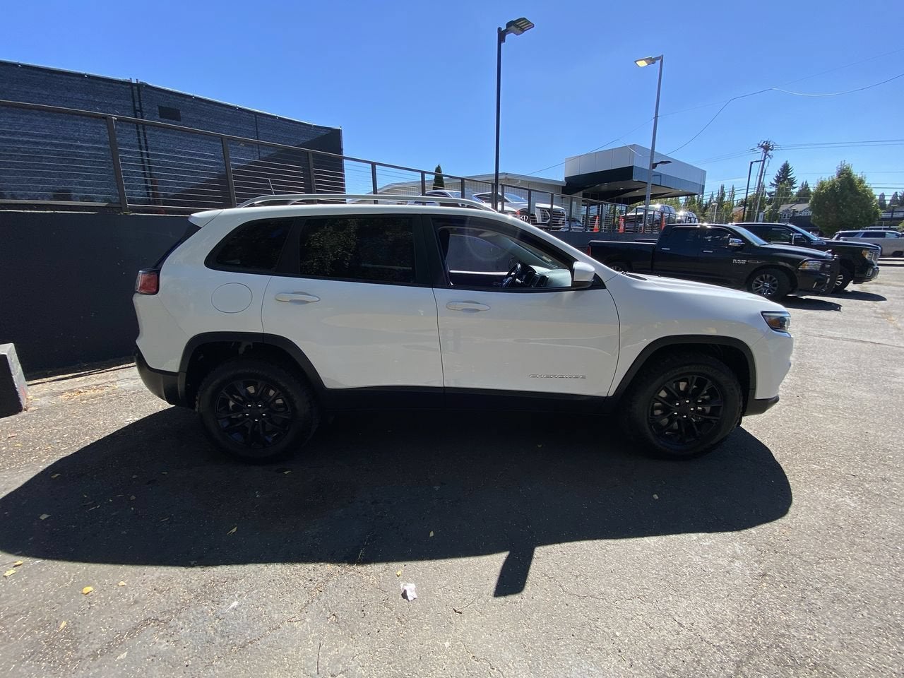 2020 Jeep Cherokee Latitude