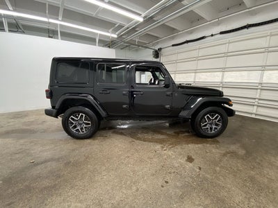 2025 Jeep Wrangler Sahara