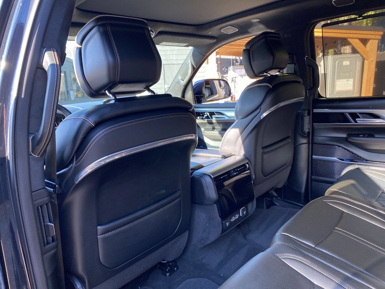 2023 Jeep Grand Wagoneer Series III