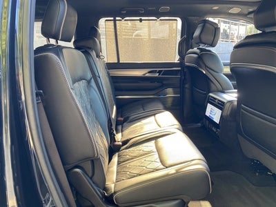 2023 Jeep Grand Wagoneer Series III