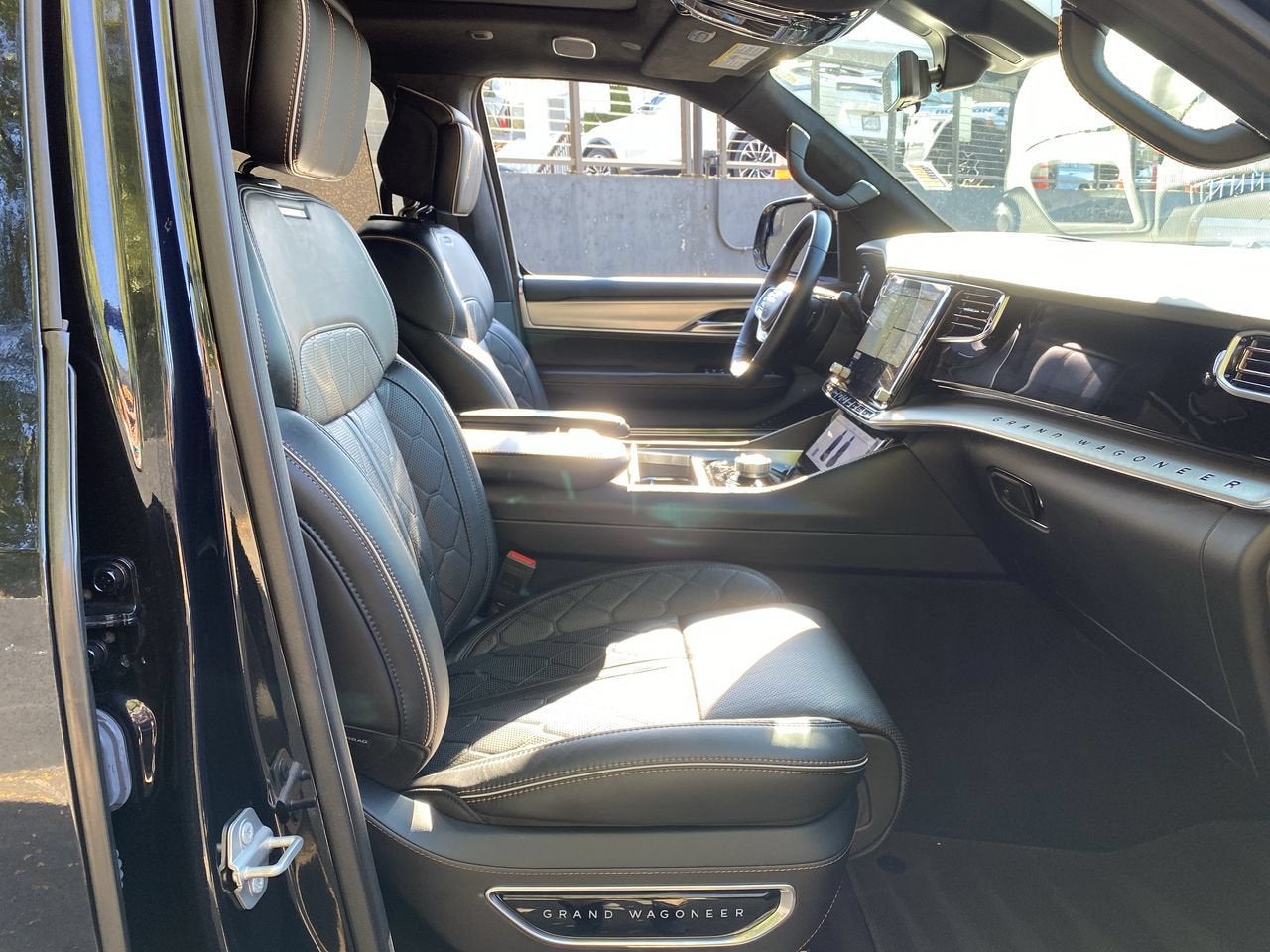 2023 Jeep Grand Wagoneer Series III