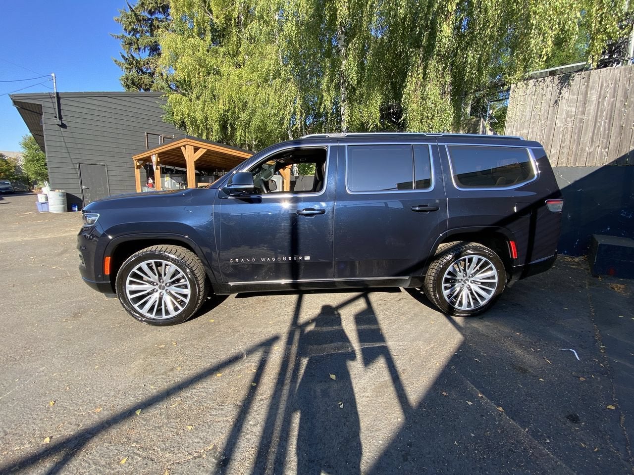 2023 Jeep Grand Wagoneer Series III