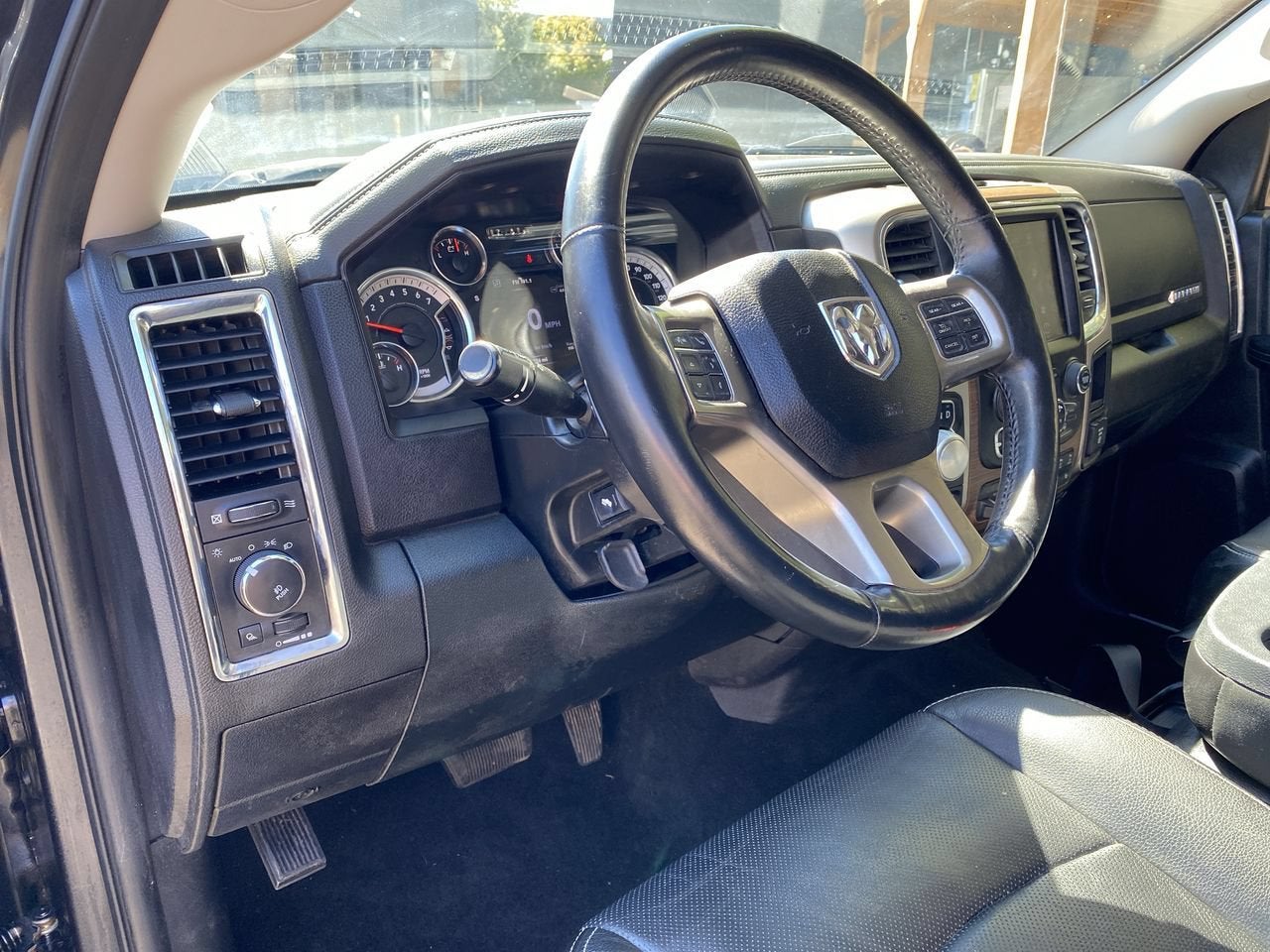 2014 RAM 1500 Laramie