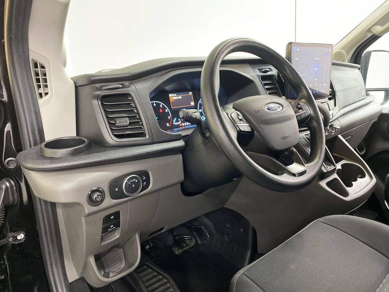2023 Ford Transit Passenger Wagon XL
