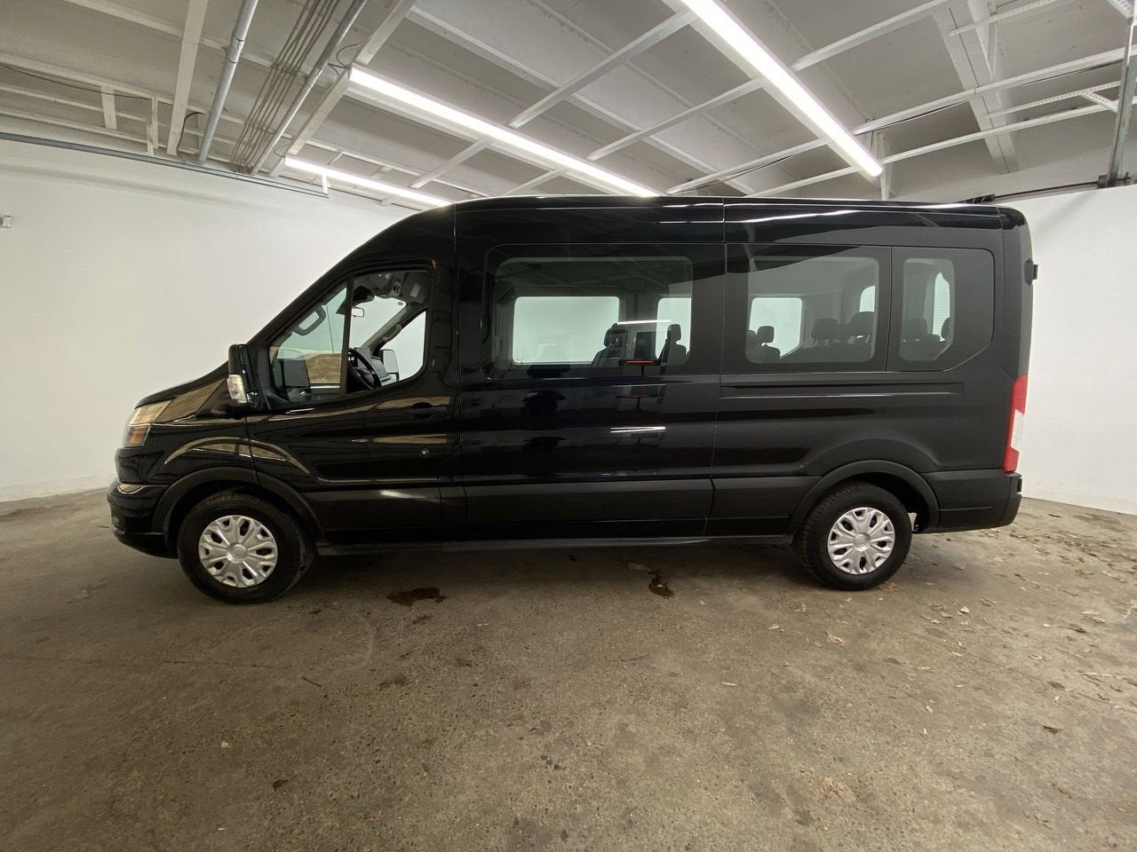 2023 Ford Transit Passenger Wagon XL