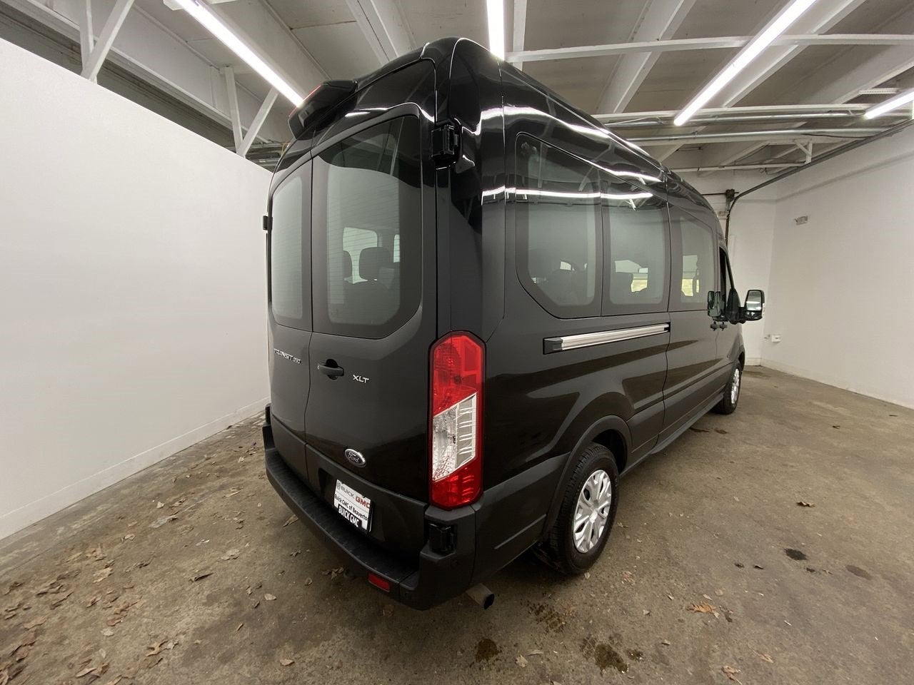 2023 Ford Transit Passenger Wagon XL