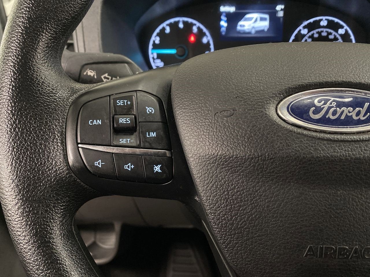 2022 Ford Transit Passenger Wagon XL