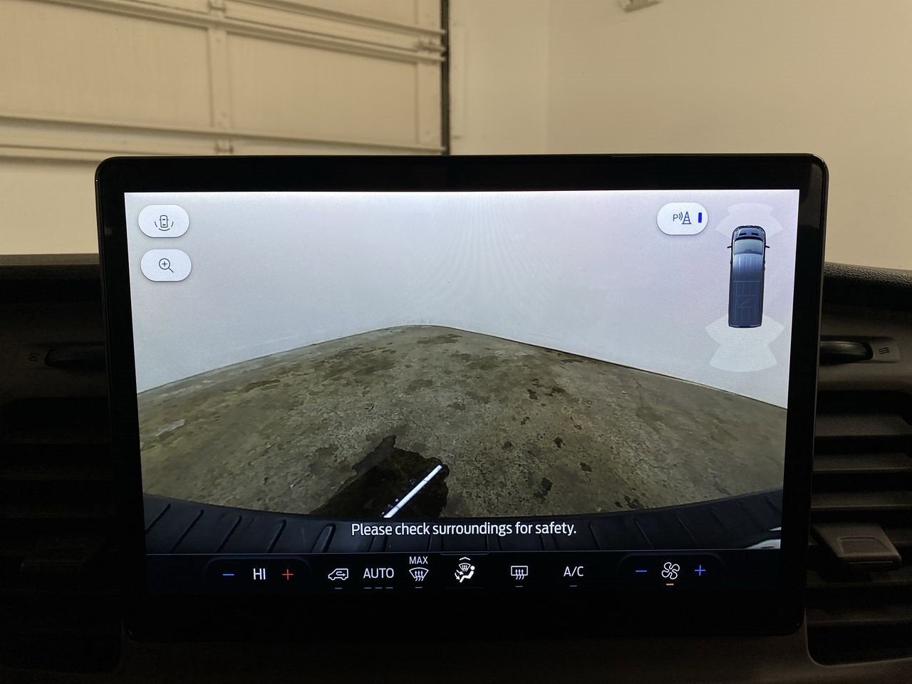 2022 Ford Transit Passenger Wagon XL