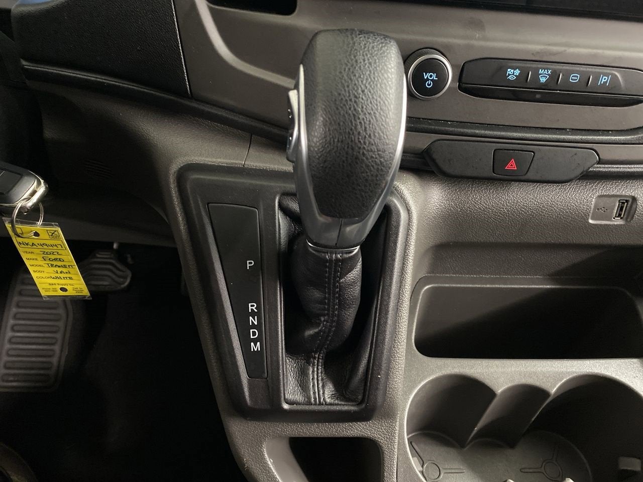 2022 Ford Transit Passenger Wagon XL