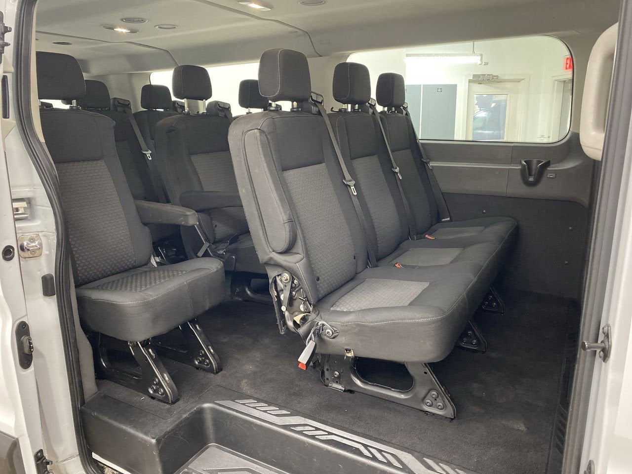 2023 Ford Transit Passenger Wagon XL