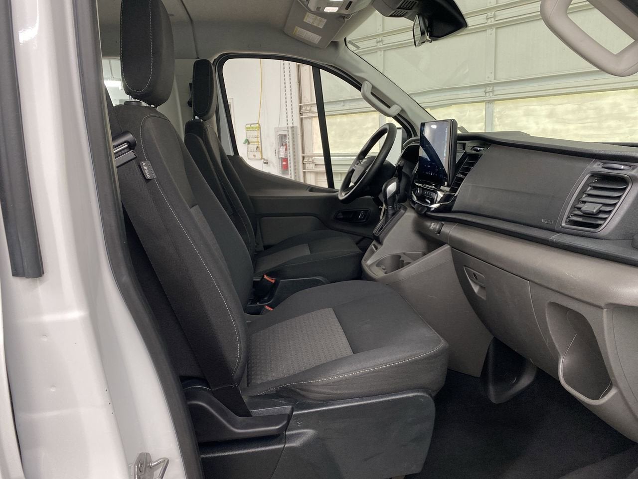 2023 Ford Transit Passenger Wagon XL