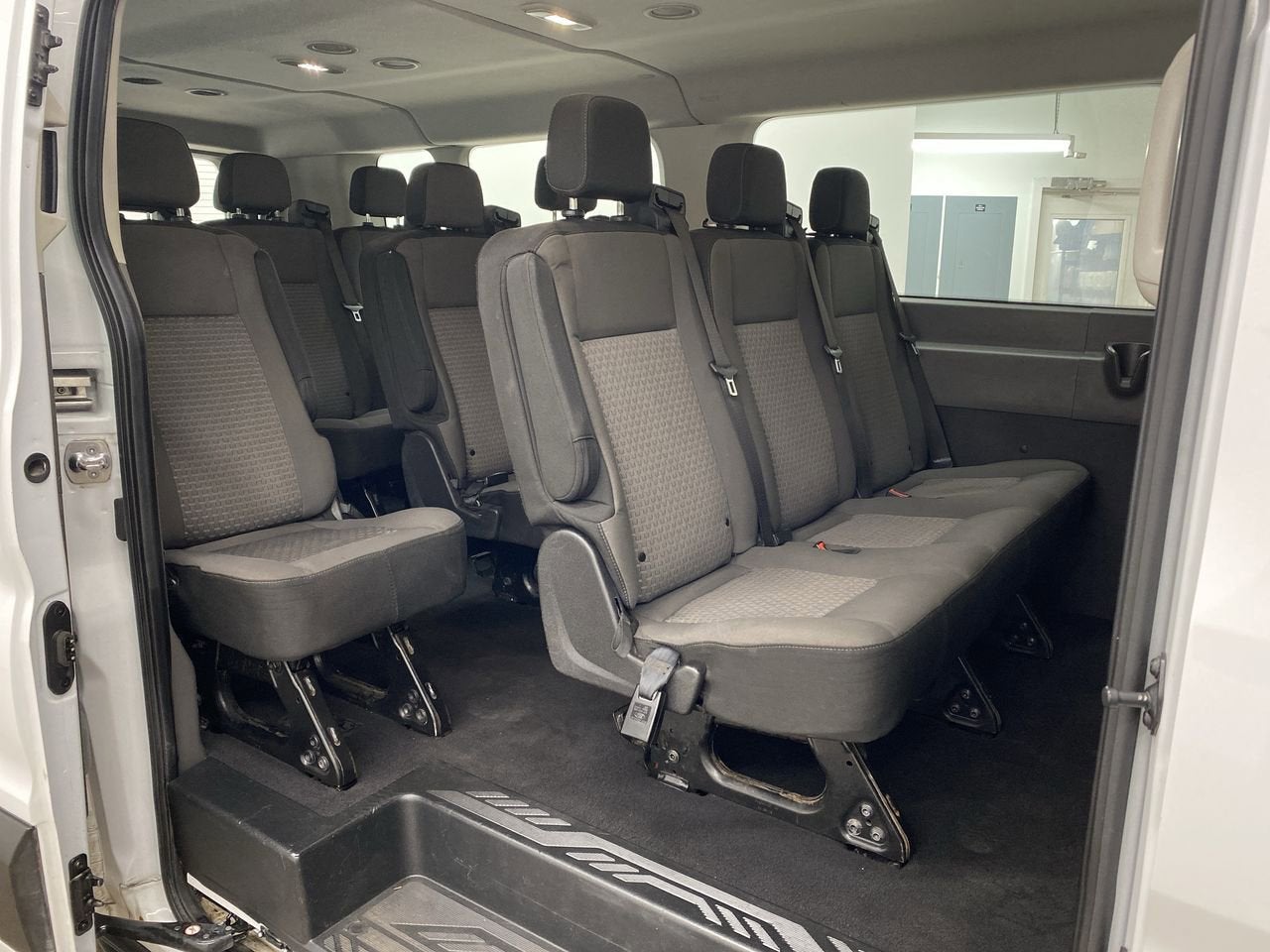 2023 Ford Transit Passenger Wagon XL