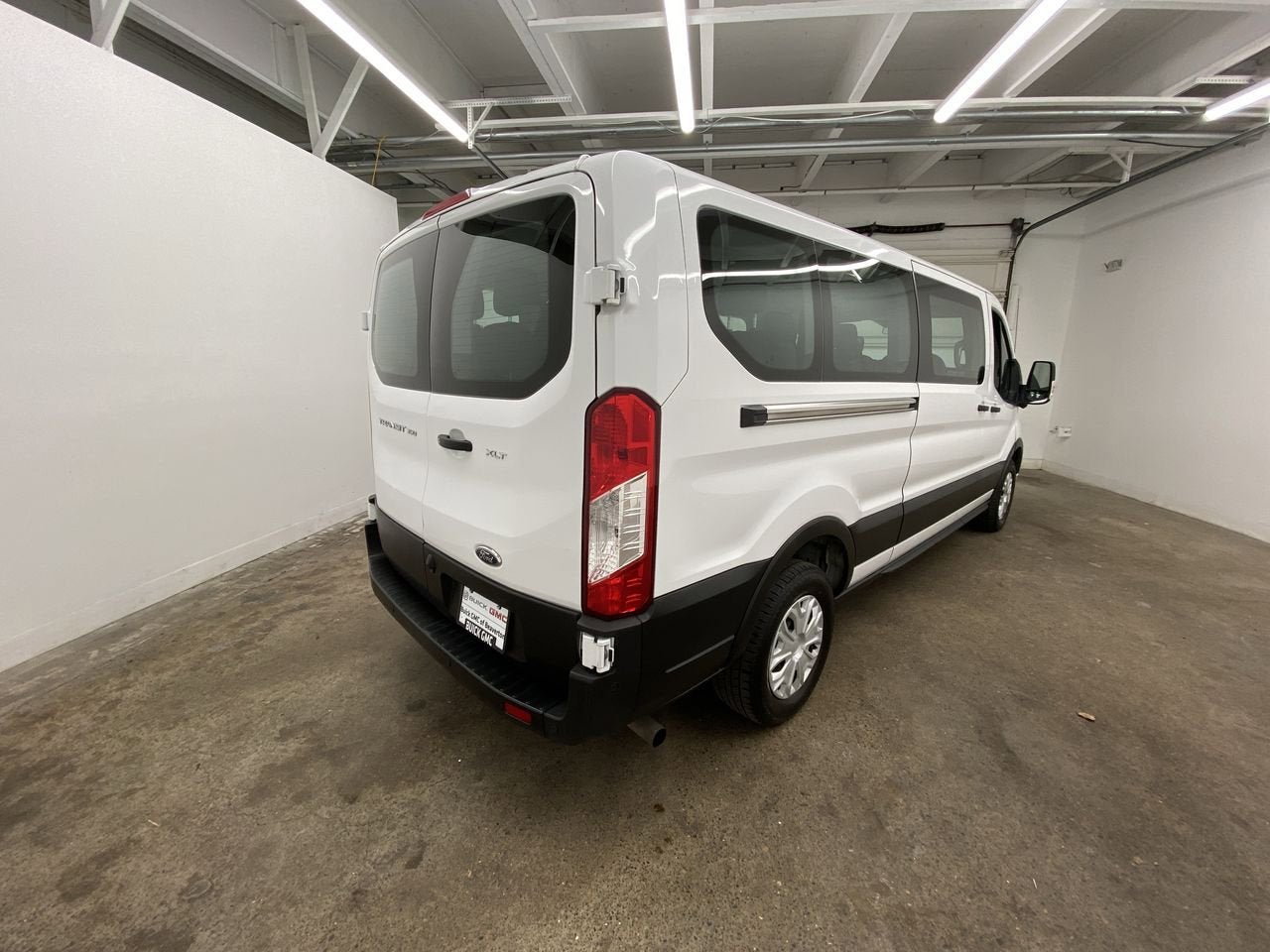 2023 Ford Transit Passenger Wagon XL