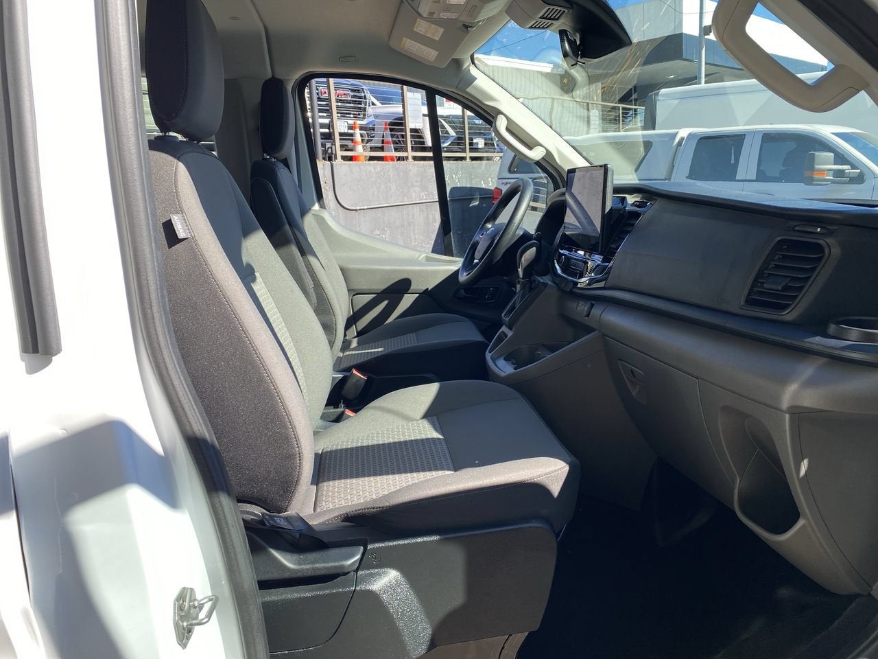 2025 Ford Transit Passenger Wagon XL
