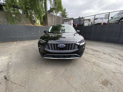 2025 Ford Escape Platinum
