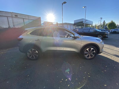 2024 Ford Escape Platinum
