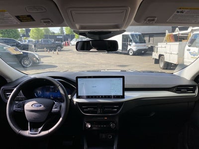 2025 Ford Escape Platinum