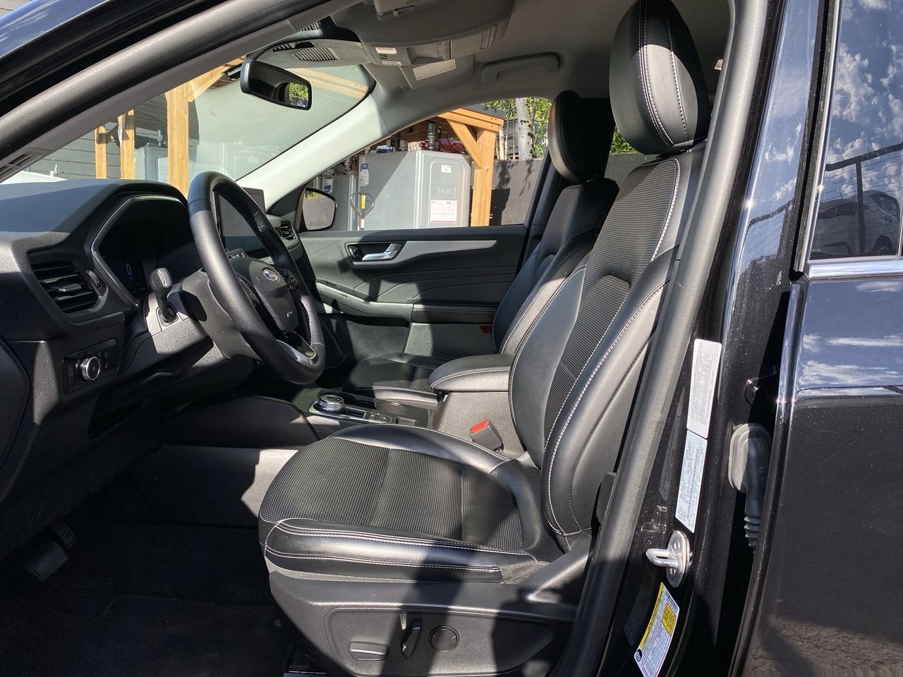 2025 Ford Escape Platinum