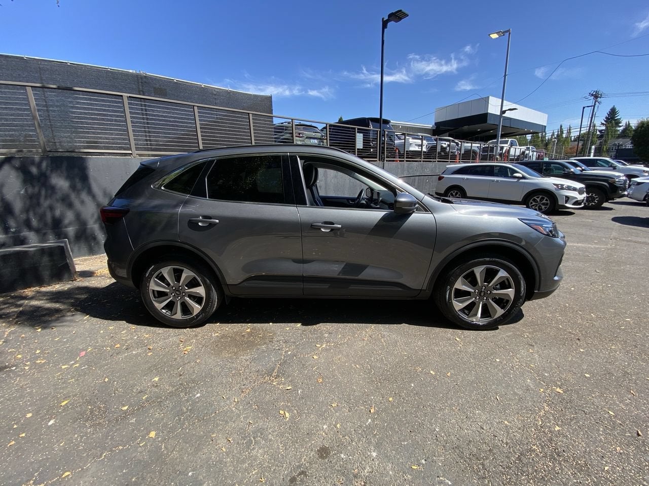 2025 Ford Escape Platinum