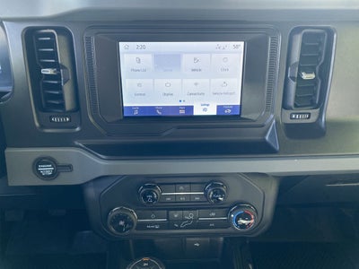 2022 Ford Bronco Base