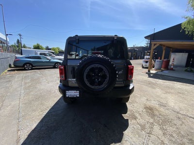 2022 Ford Bronco Base