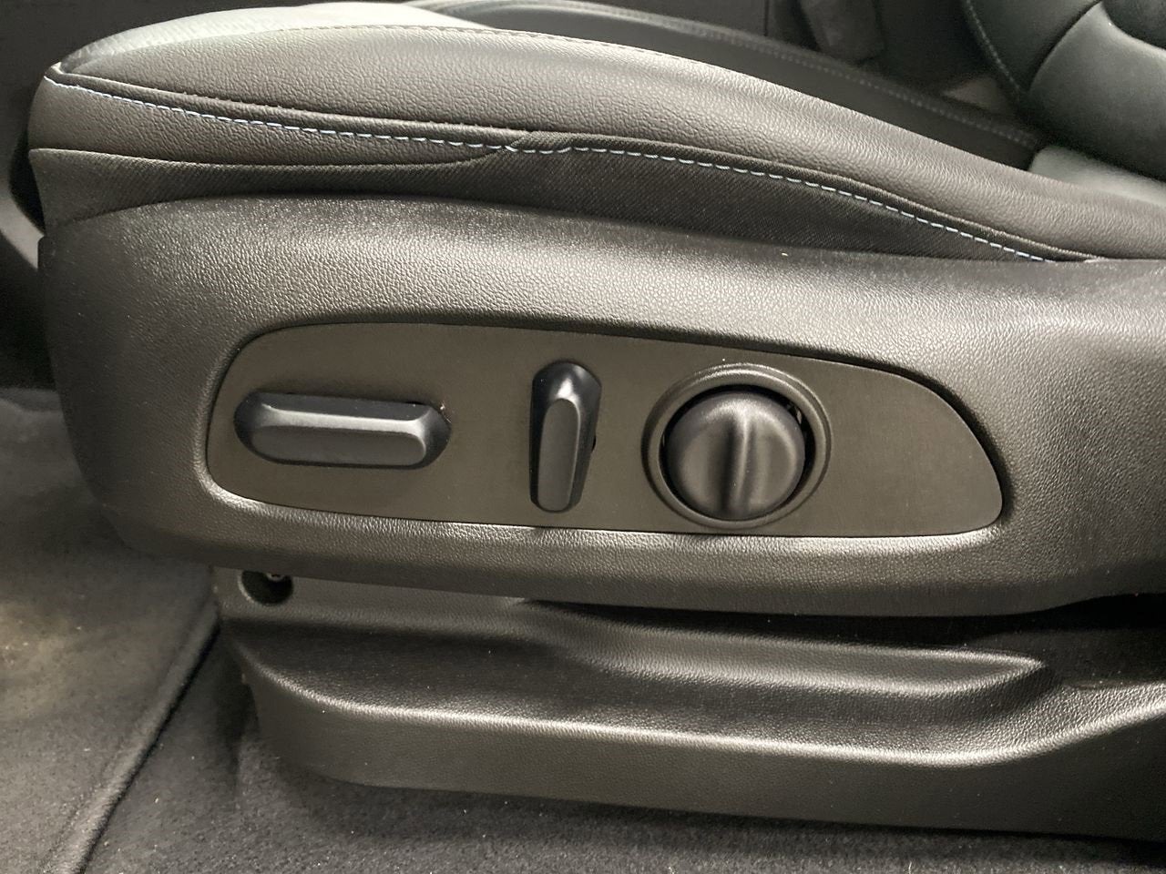 2023 Chevrolet Bolt EV 2LT