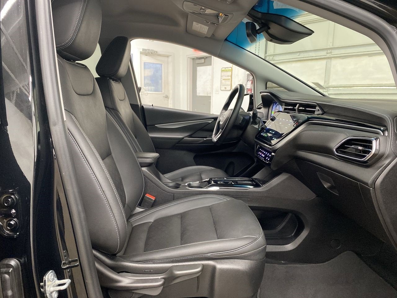 2023 Chevrolet Bolt EV 2LT