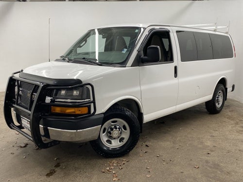 2017 Chevrolet Express Passenger 2500 LT