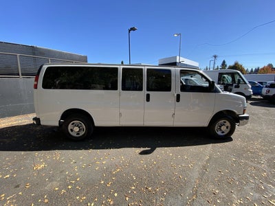 2015 Chevrolet Express Passenger 3500 LT