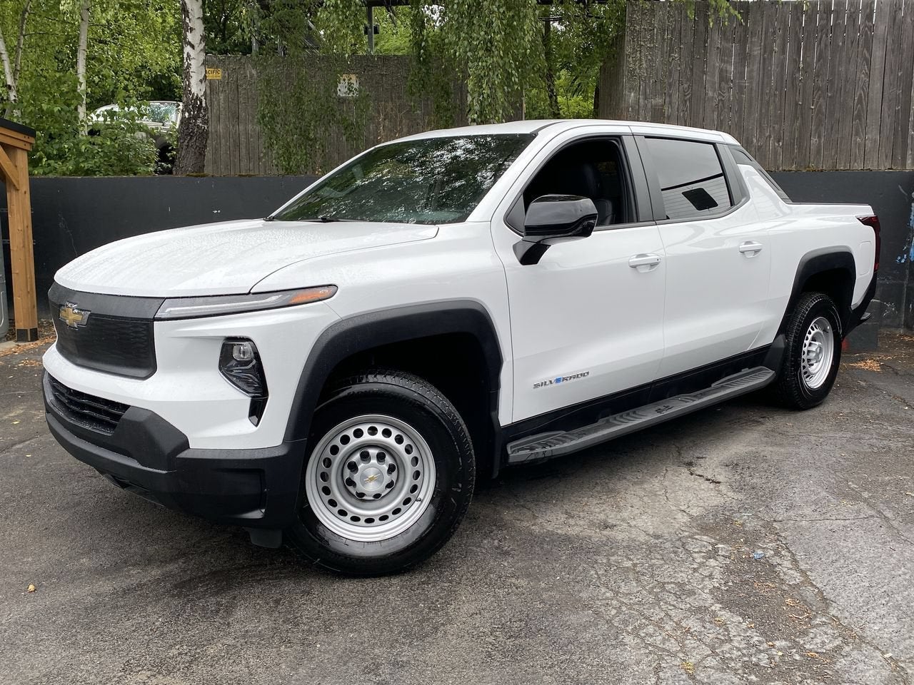 2025 Chevrolet Silverado EV Work Truck Extended Range's photo