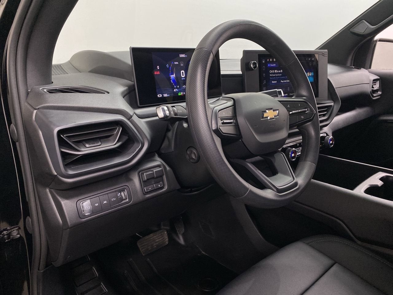 Used 2024 Chevrolet Silverado EV Work Truck with VIN 1GC10VEL8RU210243 for sale in Portland, OR