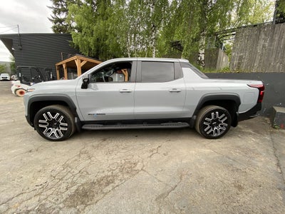 2026 Chevrolet Silverado EV WT - Max Range