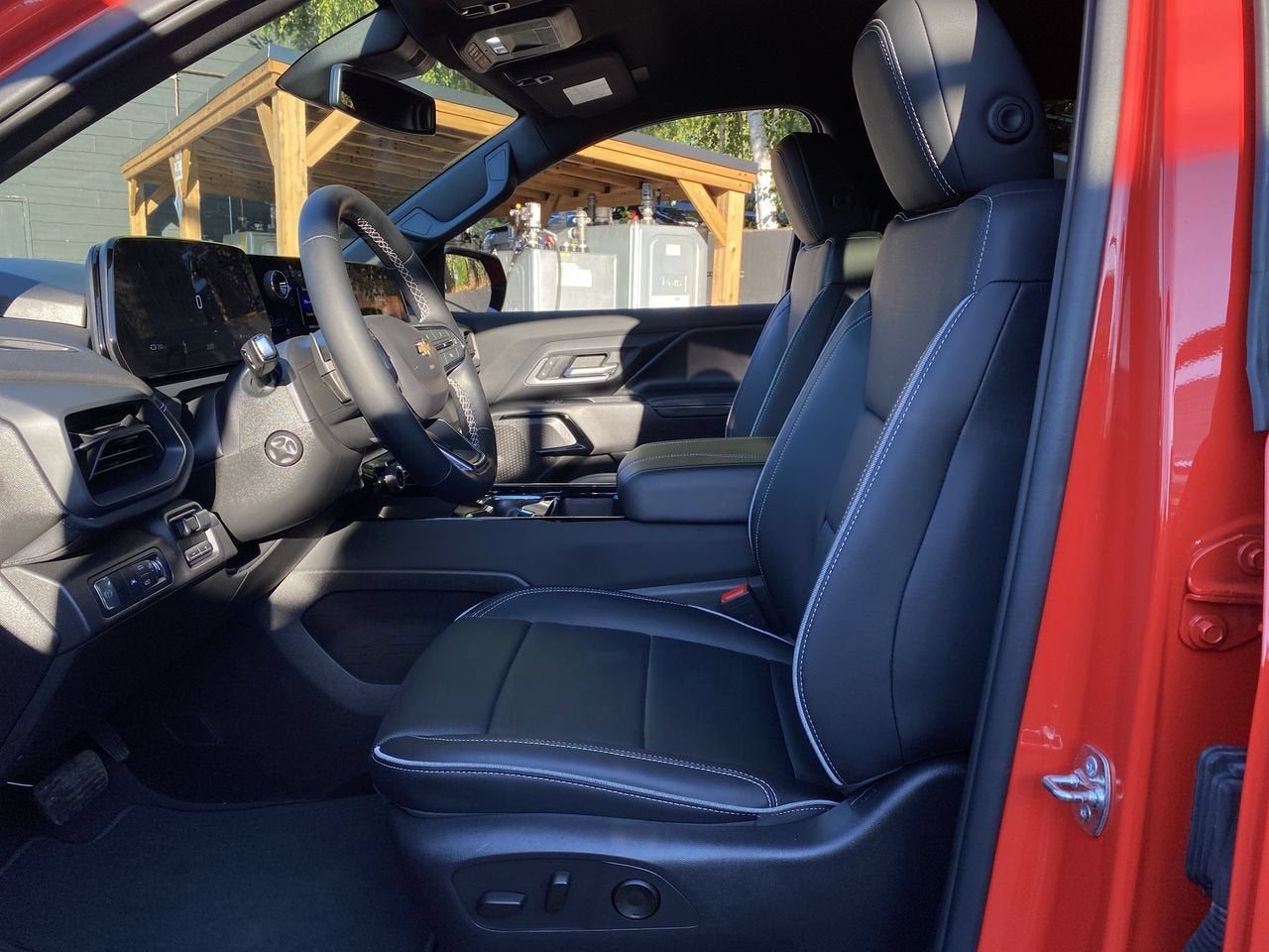 2025 Chevrolet Silverado EV LT - Extended Range