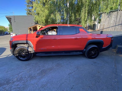 2025 Chevrolet Silverado EV LT - Extended Range
