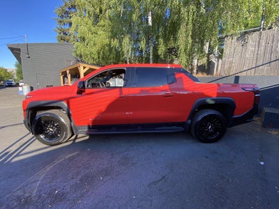 2025 Chevrolet Silverado EV LT - Extended Range