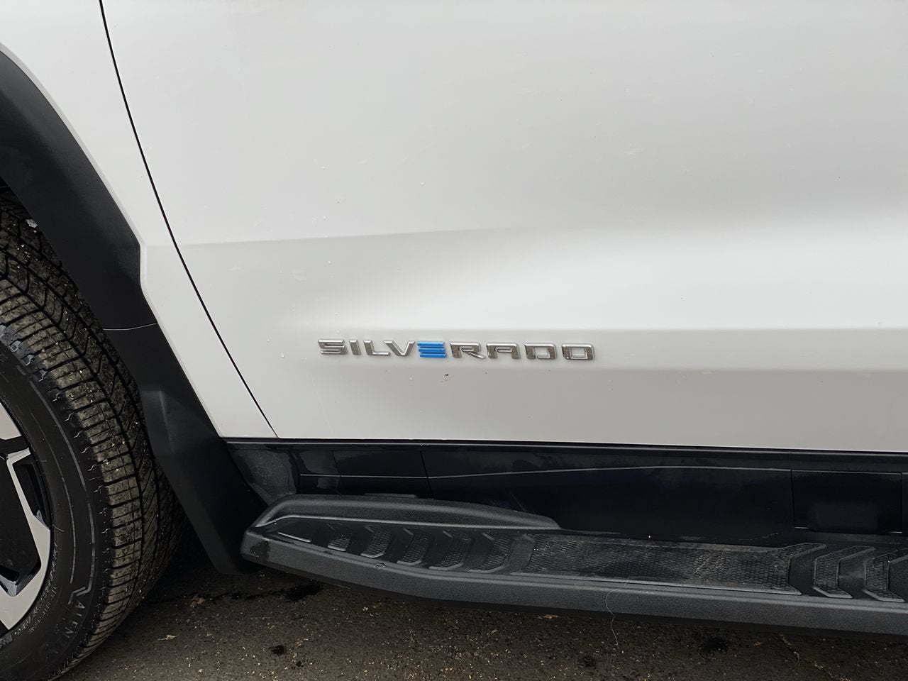 2026 Chevrolet Silverado EV LT - Max Range