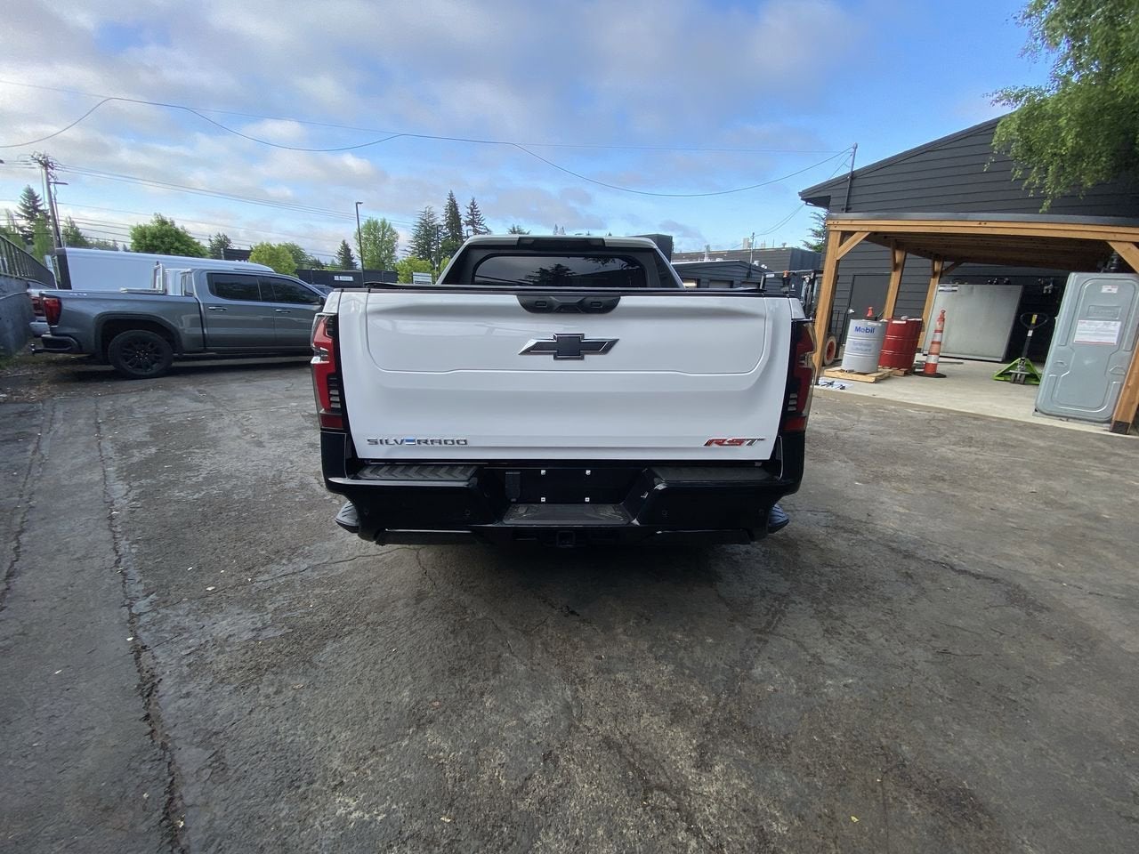 2025 Chevrolet Silverado EV RST - Max Range