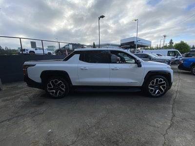 2025 Chevrolet Silverado EV RST - Max Range