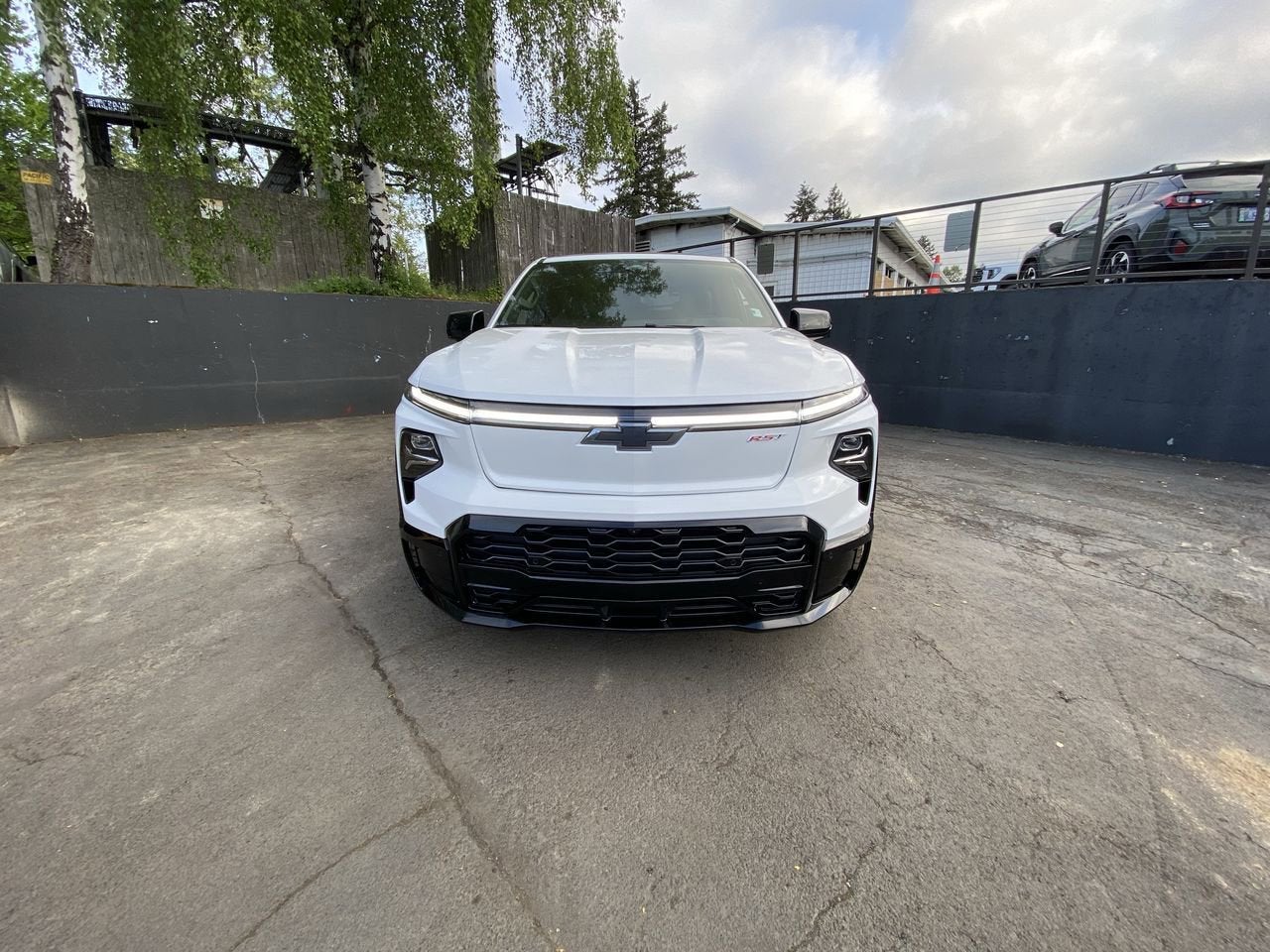 2025 Chevrolet Silverado EV RST - Max Range