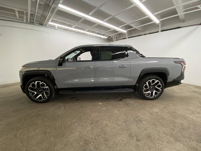2025 Chevrolet Silverado EV RST - Max Range