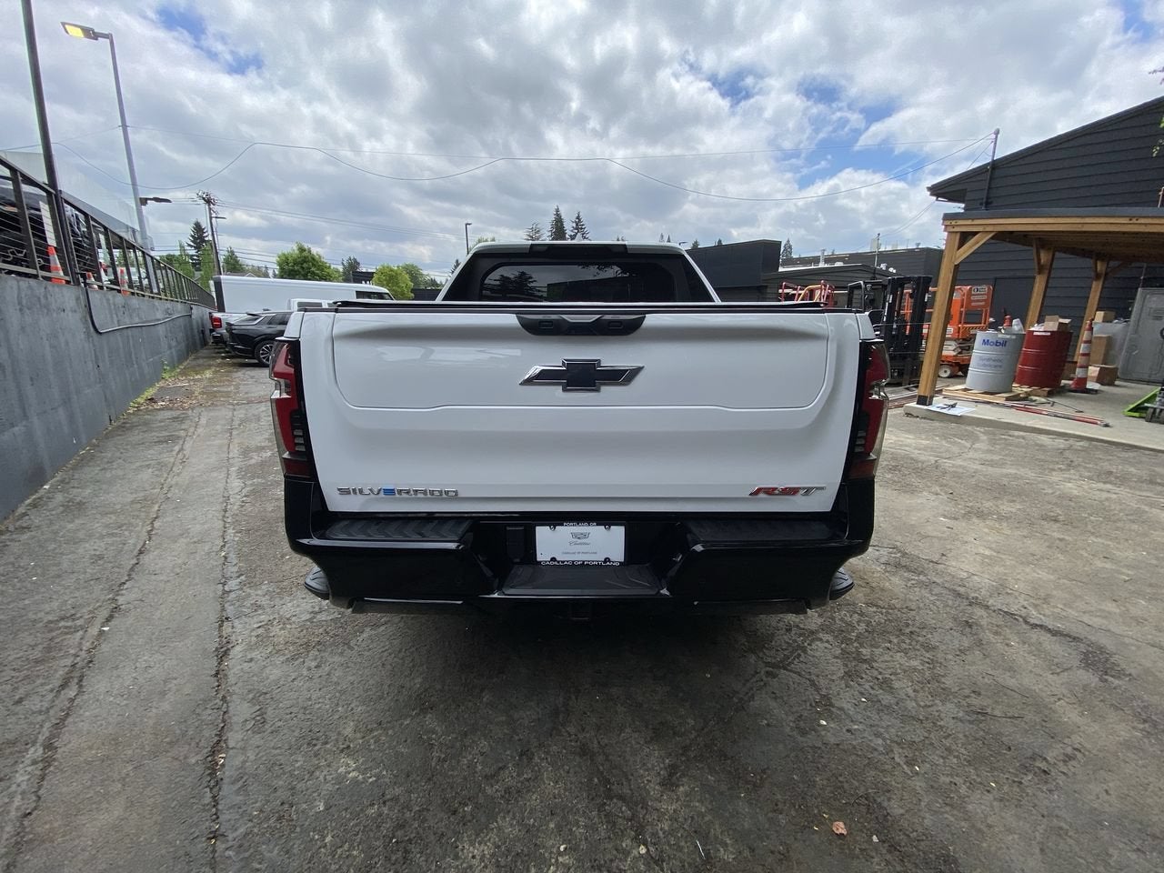 2025 Chevrolet Silverado EV RST - Max Range