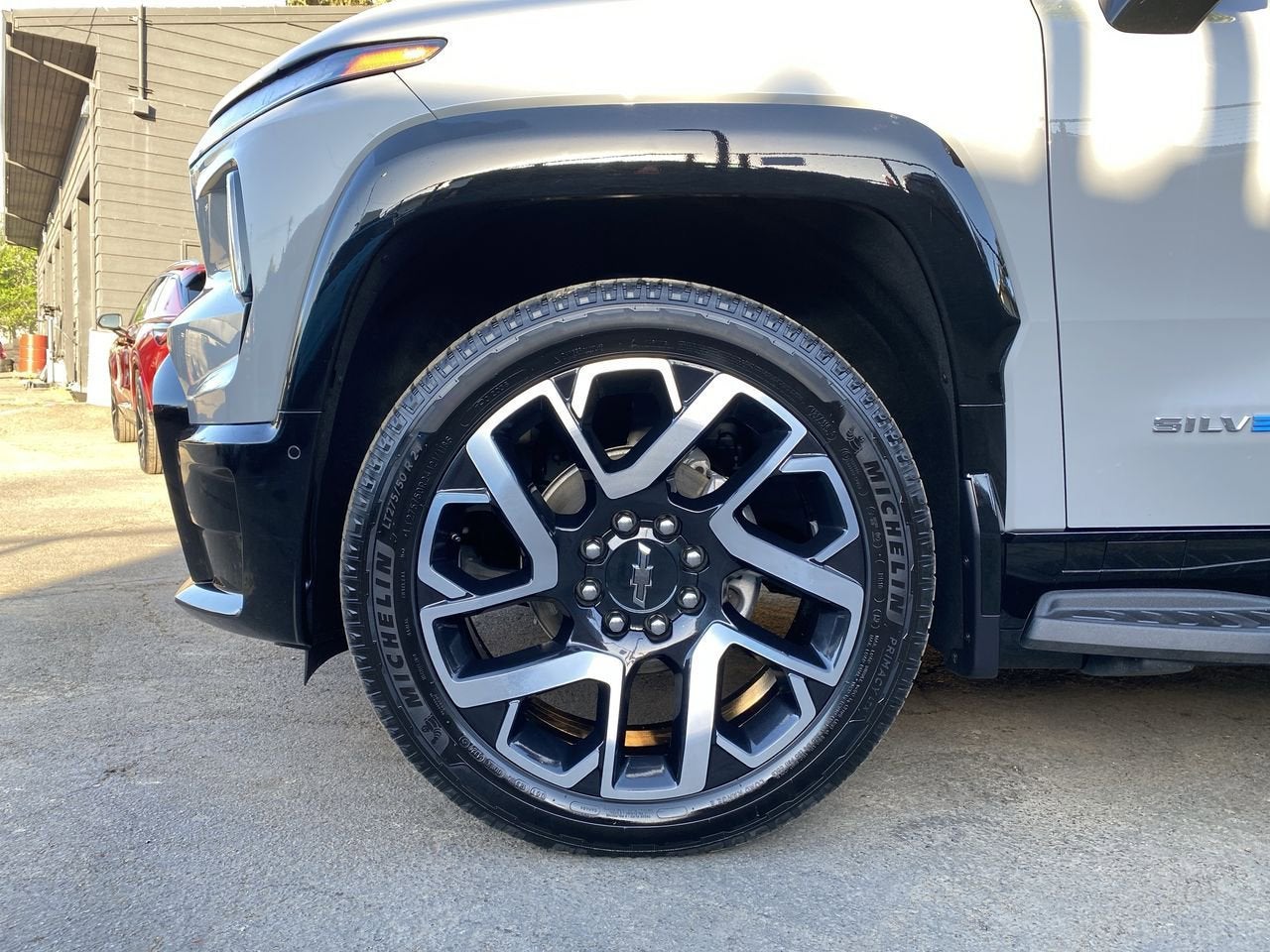 2025 Chevrolet Silverado EV RST - Max Range