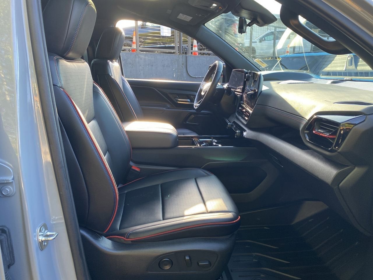 2025 Chevrolet Silverado EV RST - Max Range