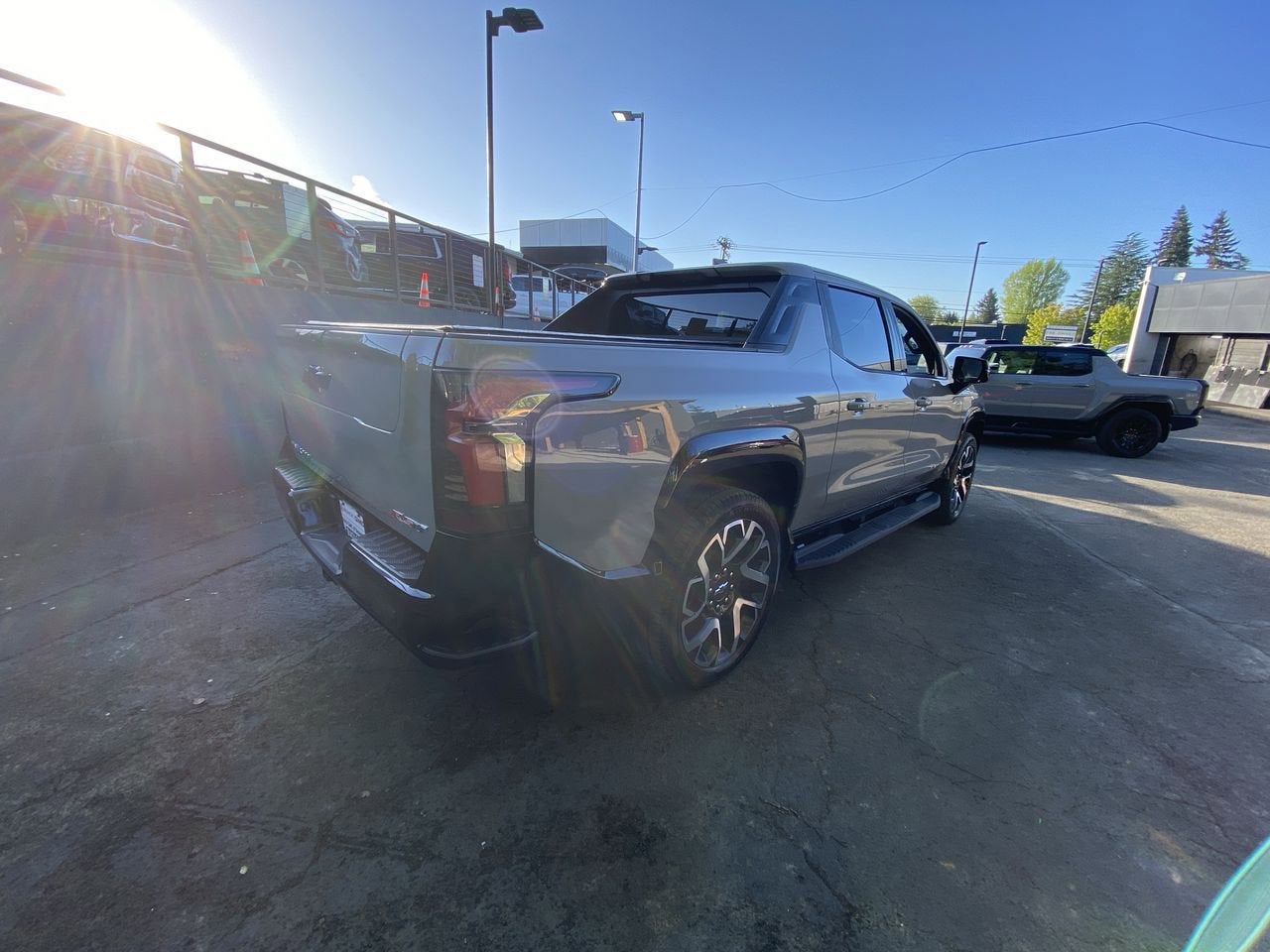 2025 Chevrolet Silverado EV RST - Max Range