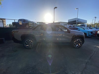2025 Chevrolet Silverado EV RST - Max Range