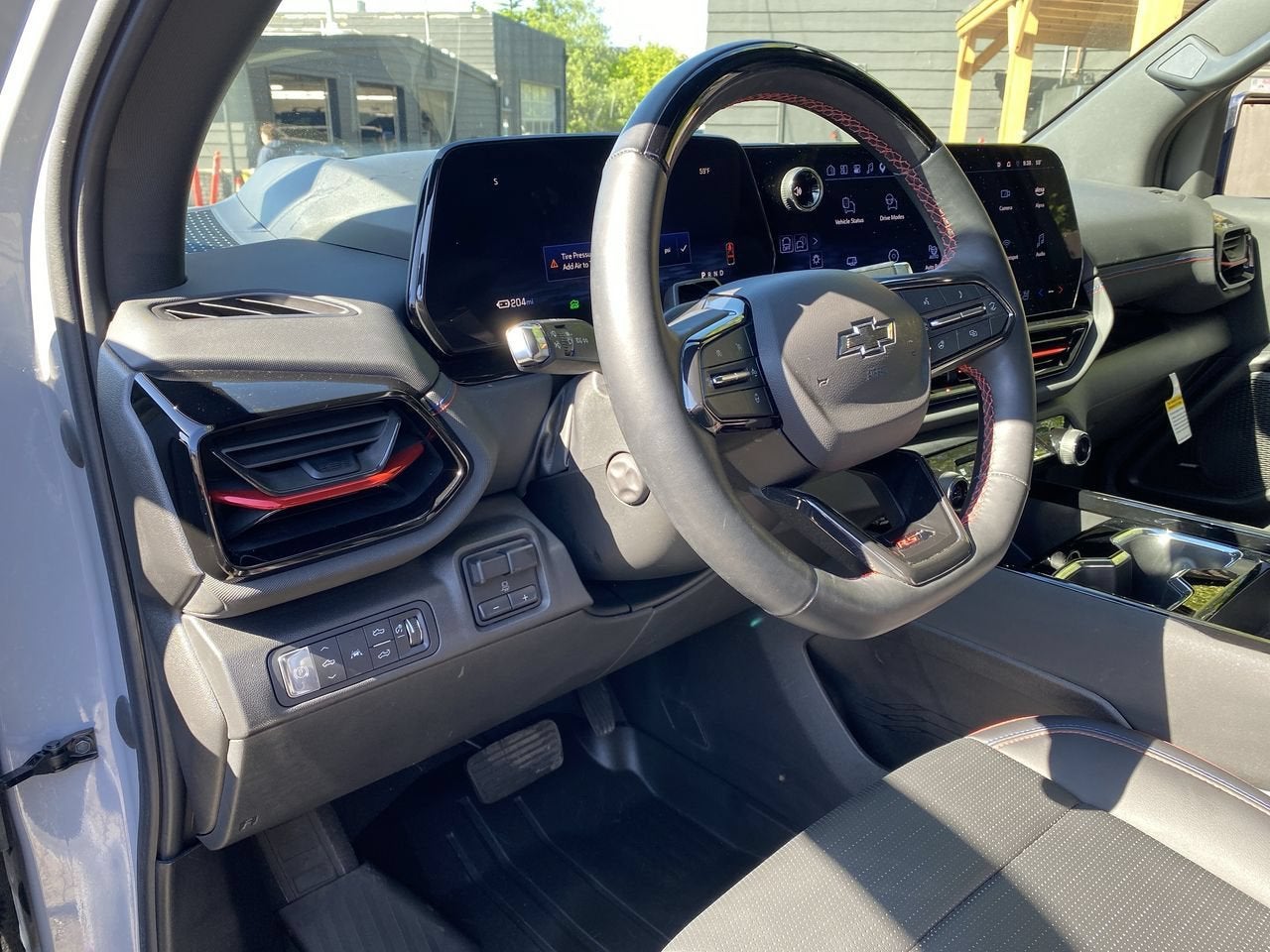 2025 Chevrolet Silverado EV RST - Max Range
