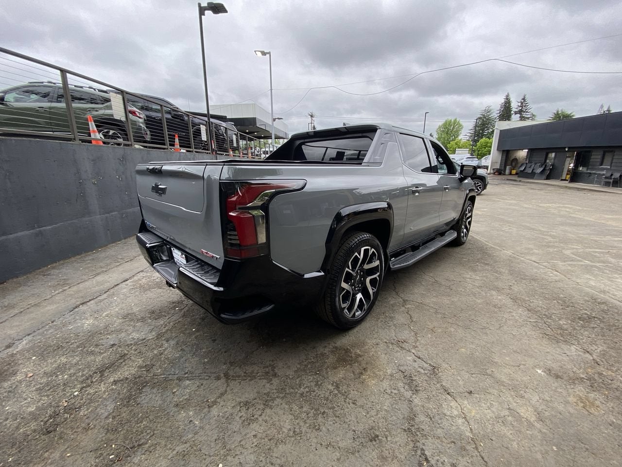 2025 Chevrolet Silverado EV RST - Max Range