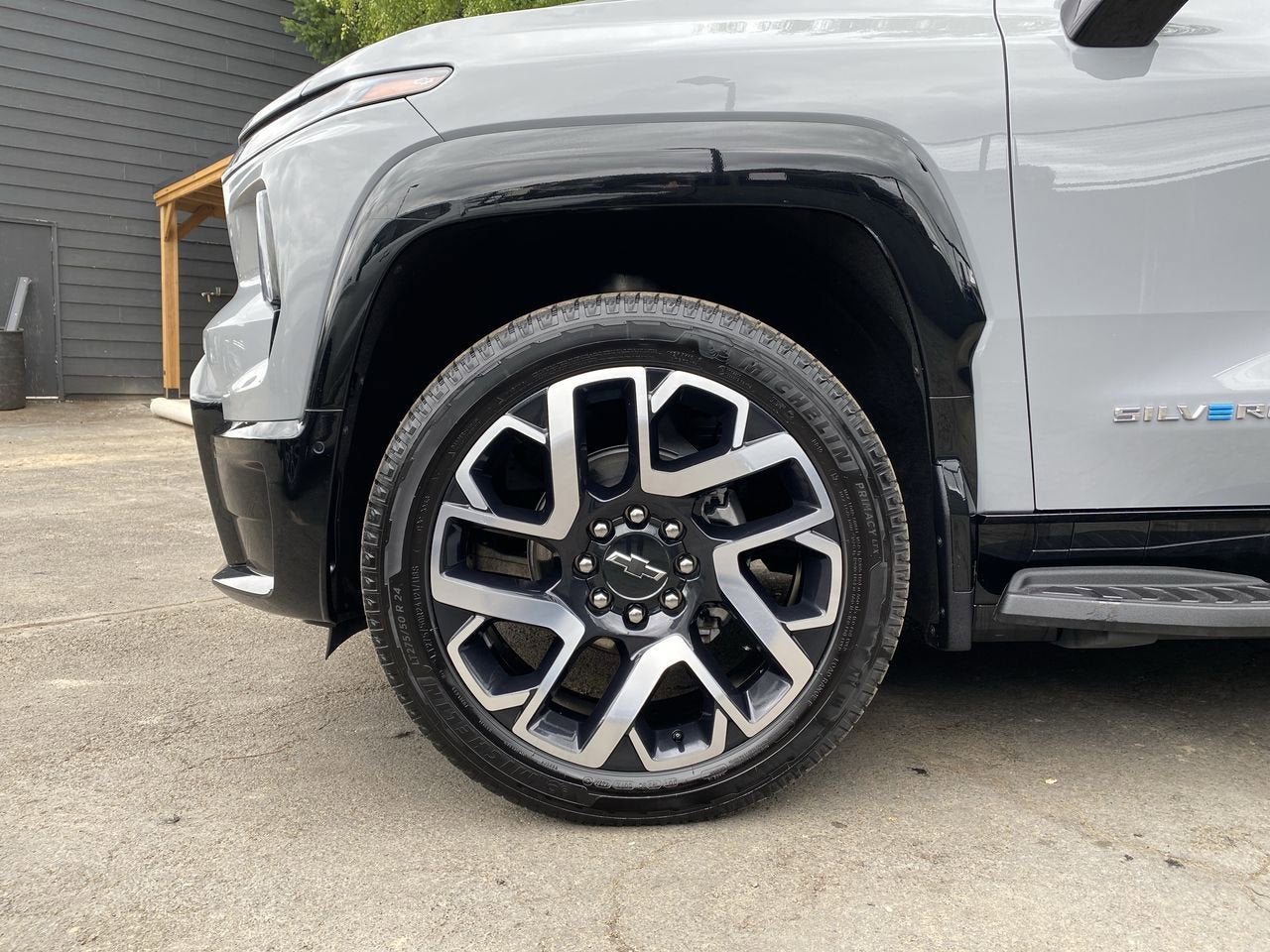 2025 Chevrolet Silverado EV RST - Max Range