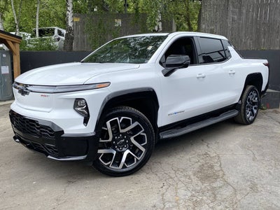 2025 Chevrolet Silverado EV RST - Max Range